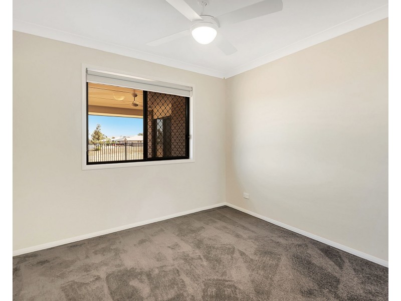 30 Myrtleford Crescent, Cambooya QLD 4358