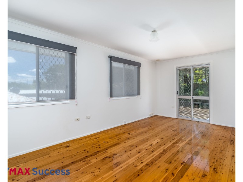 29 Alford Street, Mount Lofty QLD 4350