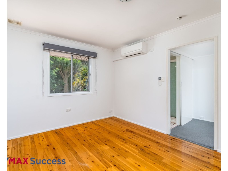 29 Alford Street, Mount Lofty QLD 4350