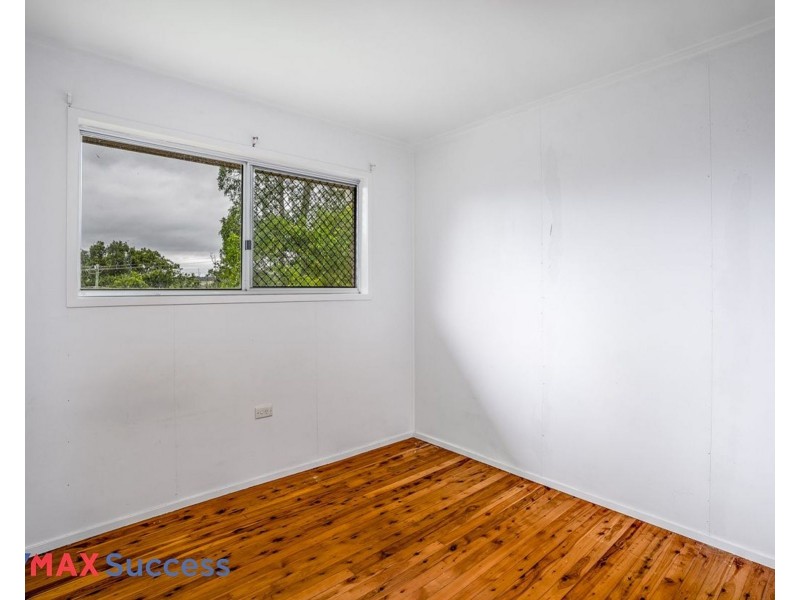 17 Chopin Street, Rockville QLD 4350