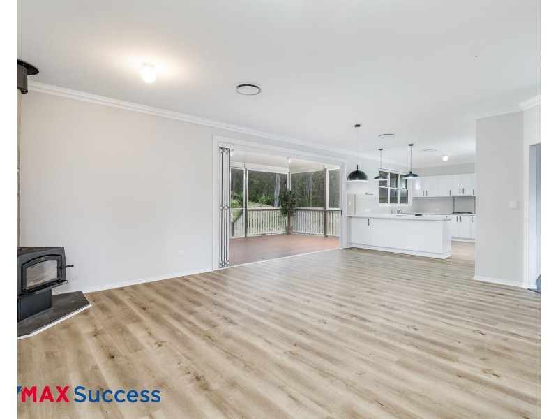 70 Dobel Drive, Upper Lockyer QLD 4352