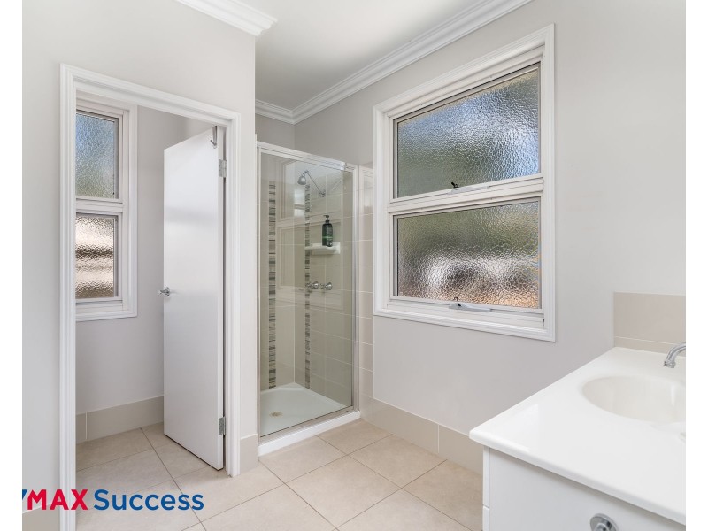 70 Dobel Drive, Upper Lockyer QLD 4352