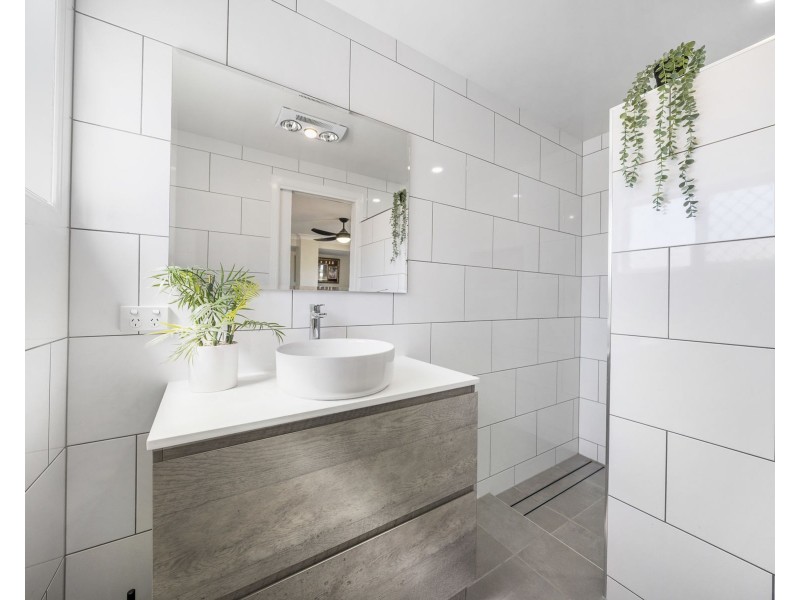 123 Main Street, Westbrook QLD 4350