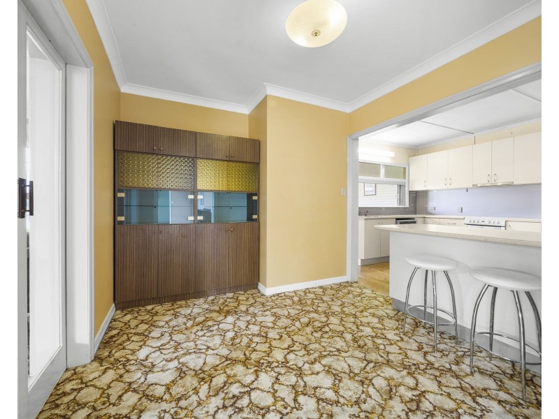 291 South Street, Harristown QLD 4350
