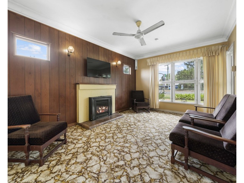 291 South Street, Harristown QLD 4350
