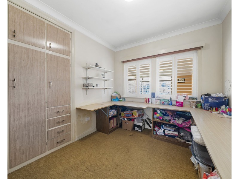 291 South Street, Harristown QLD 4350