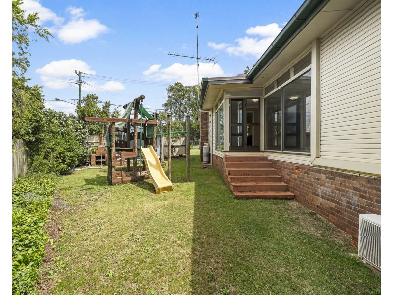 291 South Street, Harristown QLD 4350