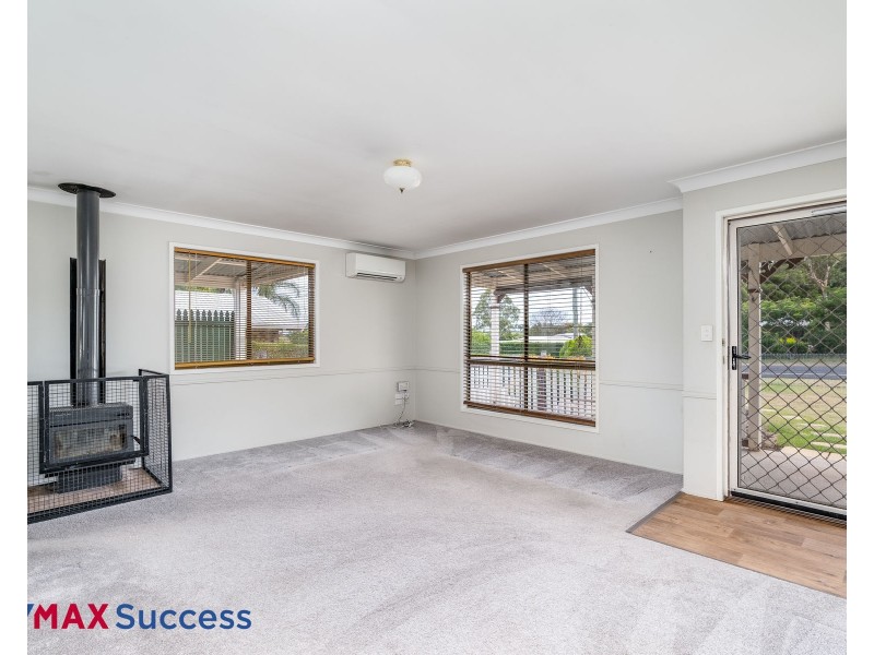 23 Balfour Street, Wyreema QLD 4352