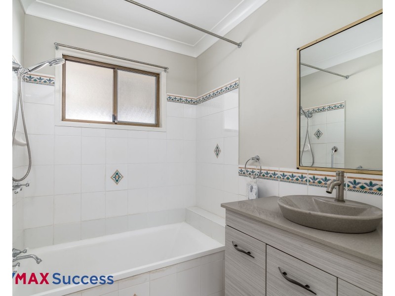 23 Balfour Street, Wyreema QLD 4352