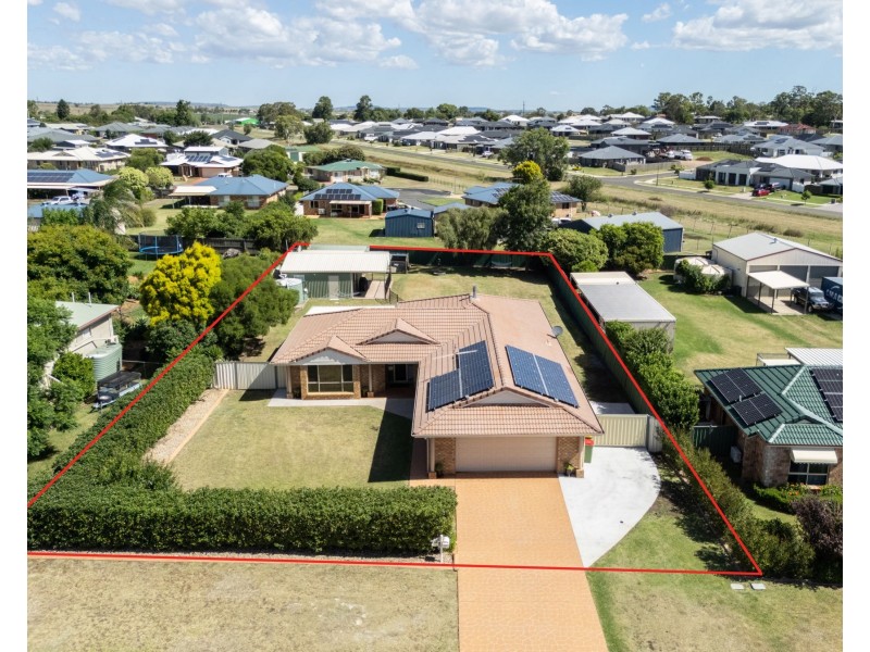 12 Westfield Drive, Westbrook QLD 4350