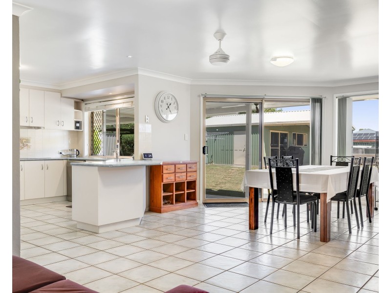 12 Westfield Drive, Westbrook QLD 4350