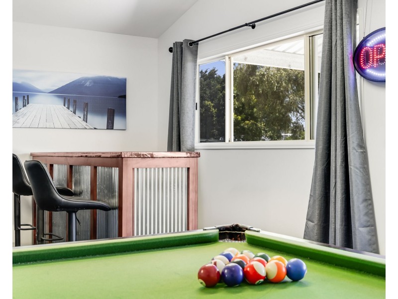 12 Westfield Drive, Westbrook QLD 4350