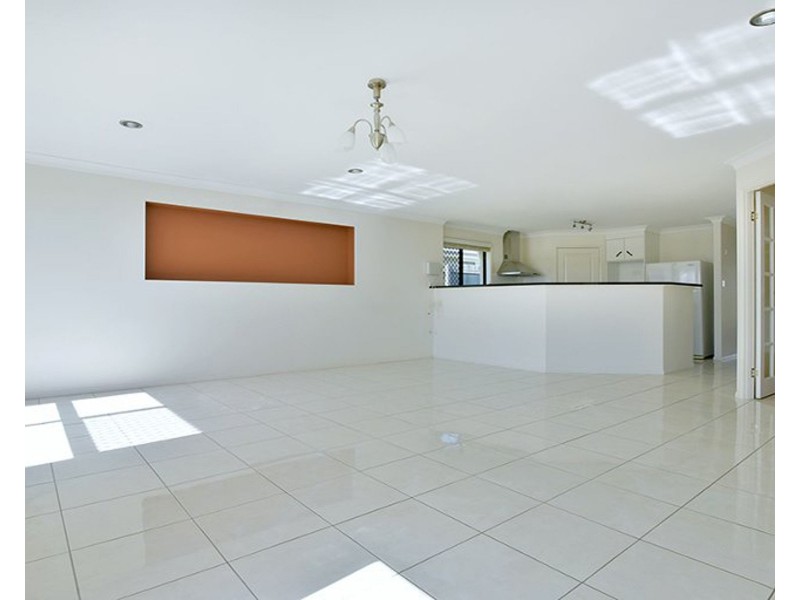 13 Currawong Street, Rangeville QLD 4350