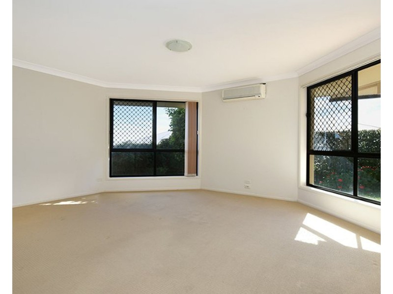 13 Currawong Street, Rangeville QLD 4350