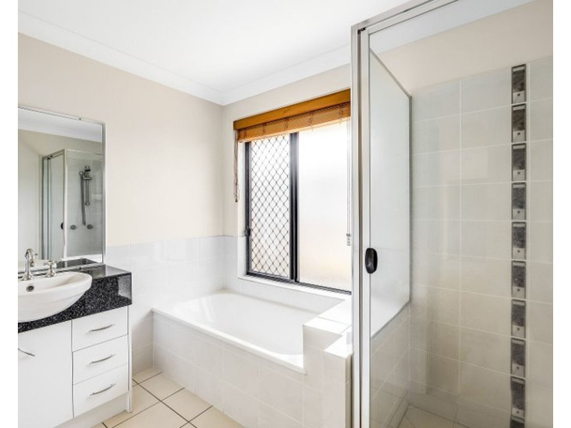 13 Currawong Street, Rangeville QLD 4350