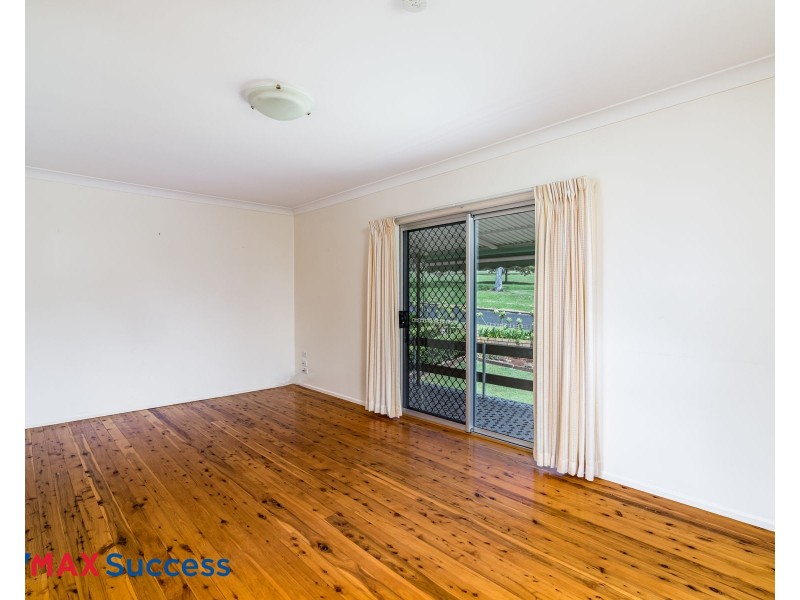 2 Diosma Street, Centenary Heights QLD 4350