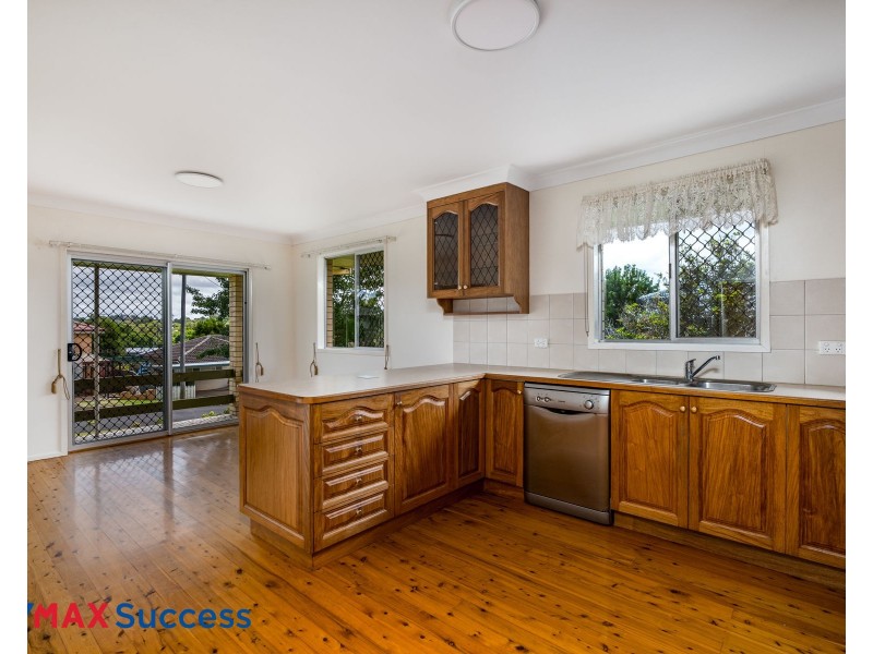 2 Diosma Street, Centenary Heights QLD 4350