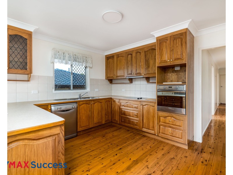 2 Diosma Street, Centenary Heights QLD 4350