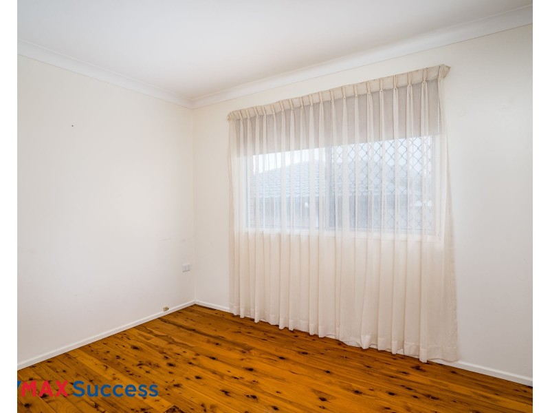 2 Diosma Street, Centenary Heights QLD 4350