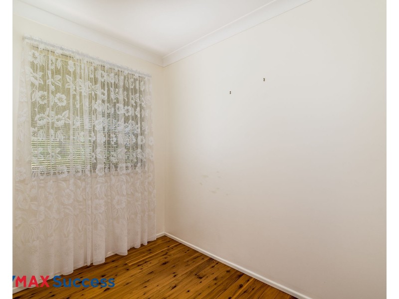 2 Diosma Street, Centenary Heights QLD 4350