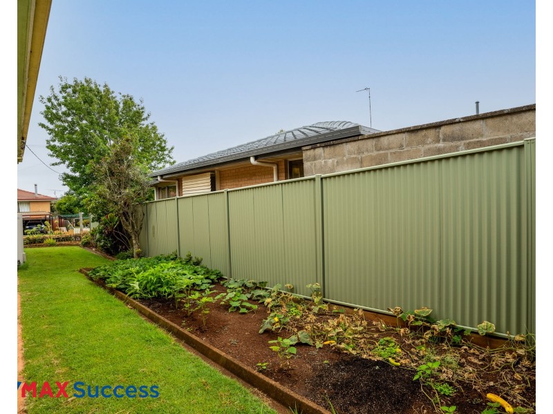 2 Diosma Street, Centenary Heights QLD 4350