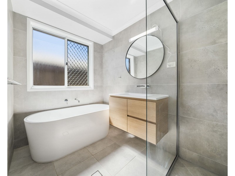 20 Freyling Court, Kearneys Spring QLD 4350