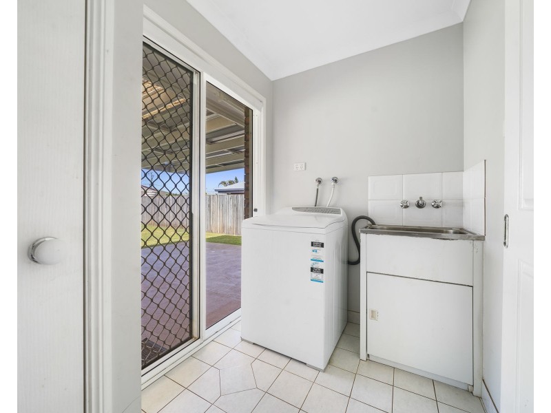 20 Freyling Court, Kearneys Spring QLD 4350