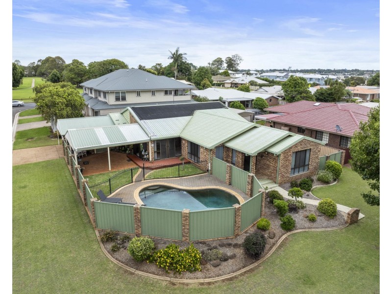 26 Wiemers Crescent, Centenary Heights QLD 4350
