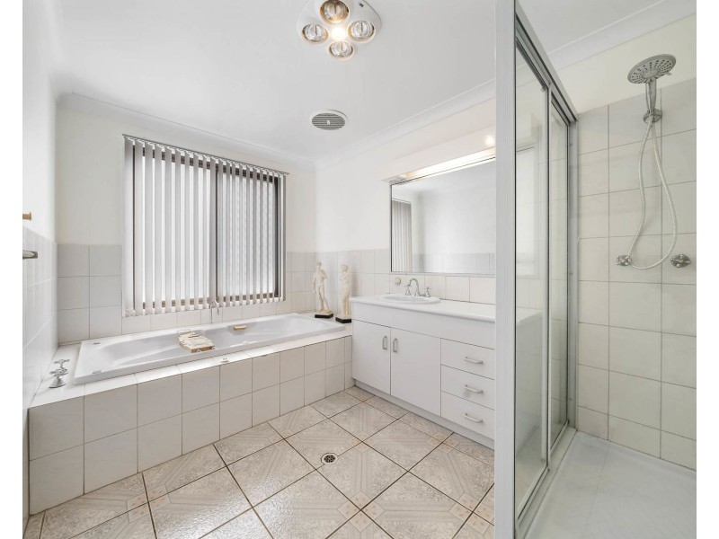 26 Wiemers Crescent, Centenary Heights QLD 4350