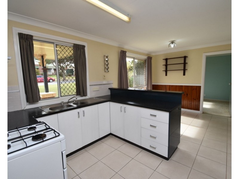 152 Hursley Road, Glenvale QLD 4350