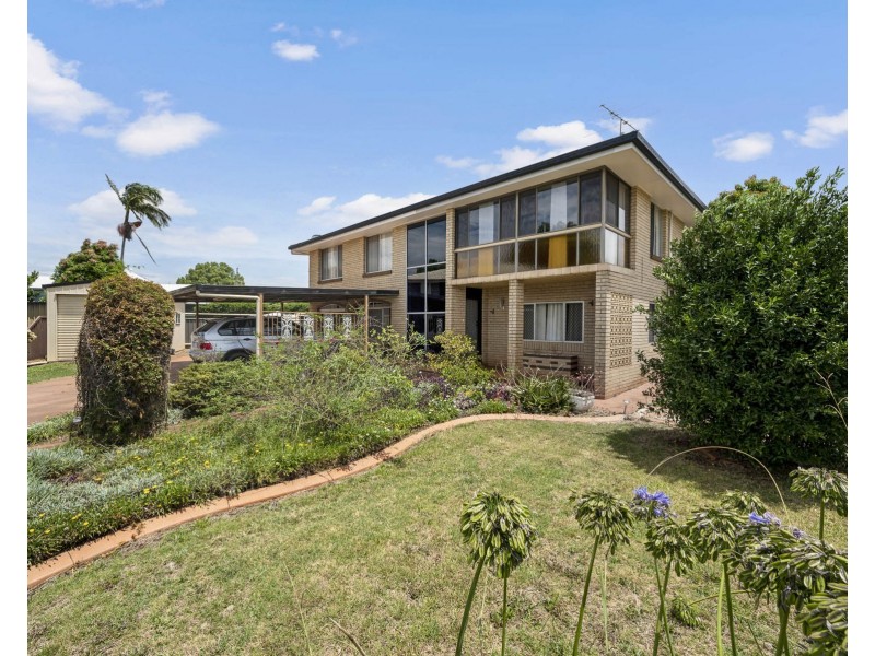 2 Charles Street, Newtown QLD 4350