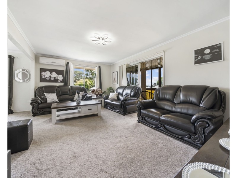 2 Charles Street, Newtown QLD 4350