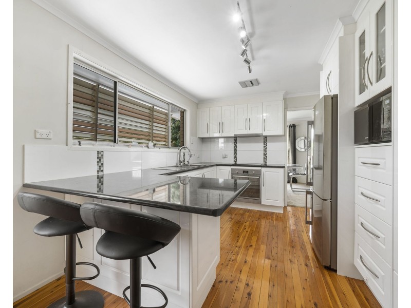 2 Charles Street, Newtown QLD 4350