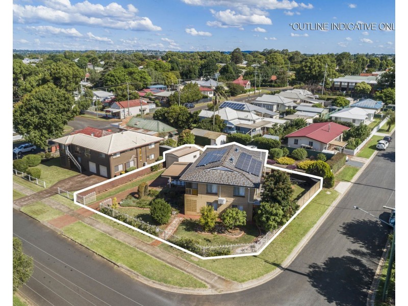 2 Charles Street, Newtown QLD 4350