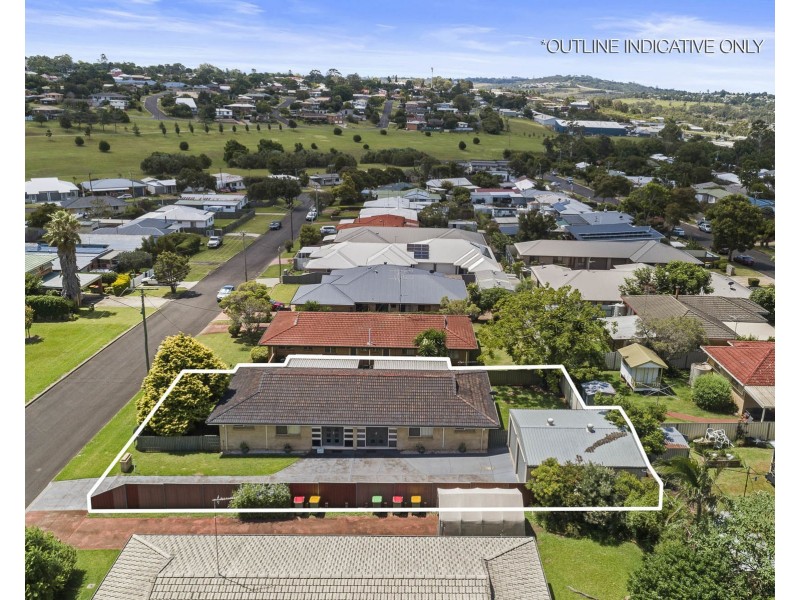 18 Kirklees Street, Newtown QLD 4350