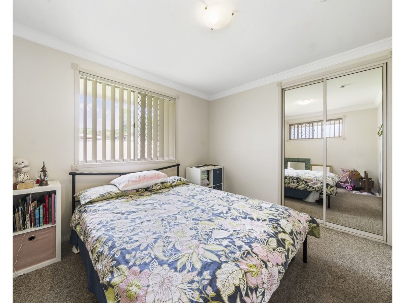 18 Kirklees Street, Newtown QLD 4350