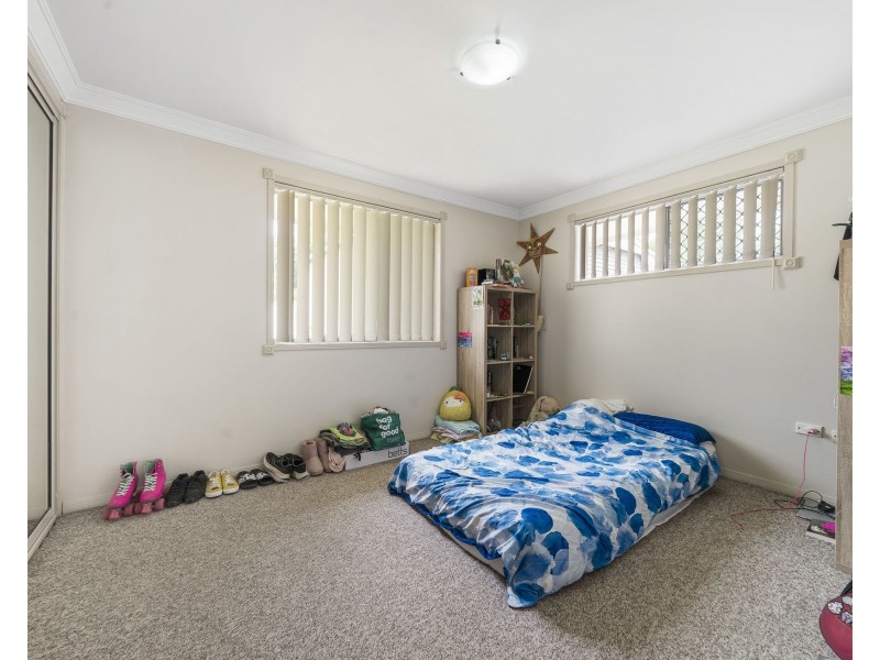 18 Kirklees Street, Newtown QLD 4350