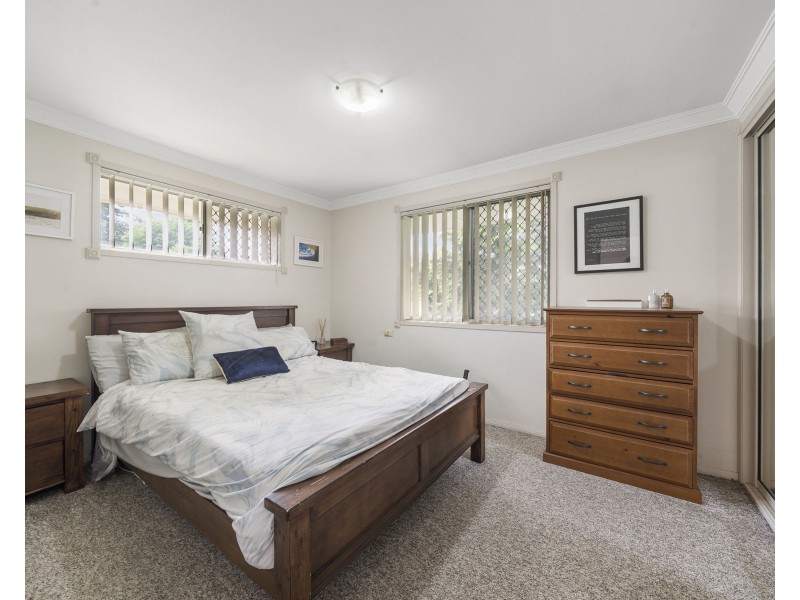 18 Kirklees Street, Newtown QLD 4350