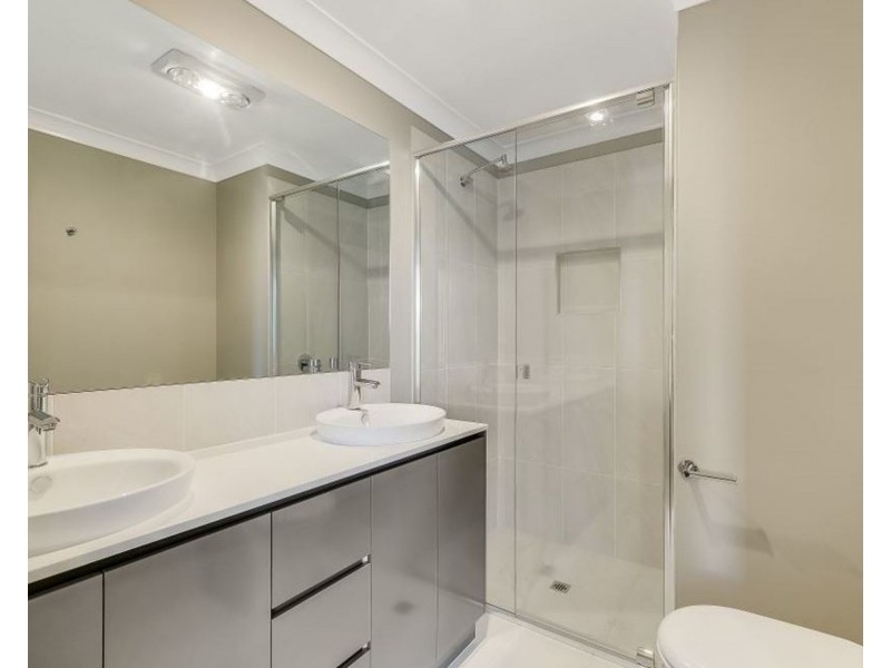 1/11a Pelican Drive, Rangeville QLD 4350