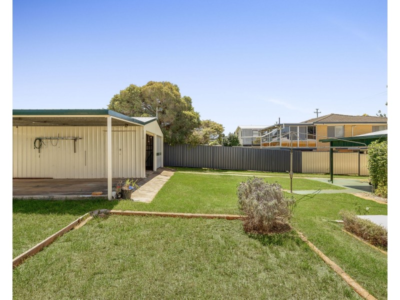 79 Hoey Street, Kearneys Spring QLD 4350