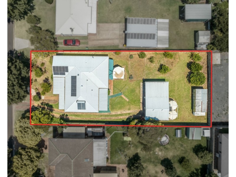 79 Hoey Street, Kearneys Spring QLD 4350