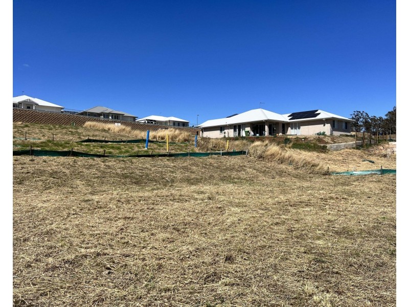 63 Reserve Road, Cranley QLD 4350