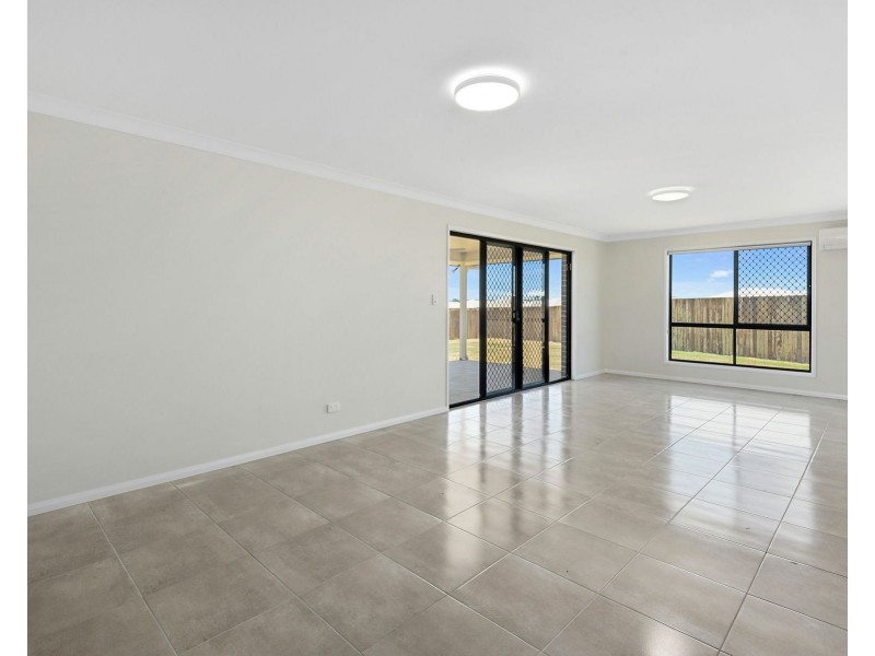 43 Magpie Drive, Cambooya QLD 4358