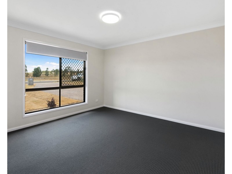 43 Magpie Drive, Cambooya QLD 4358