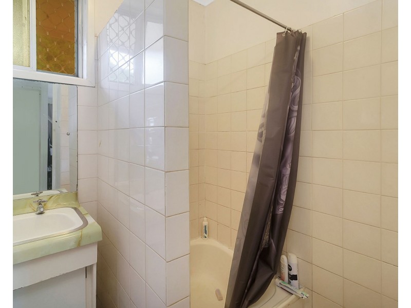 114 Curzon Street, Rangeville QLD 4350