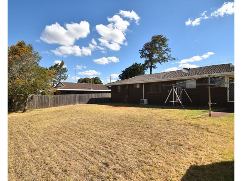 7 Gloucester Crescent, Darling Heights QLD 4350