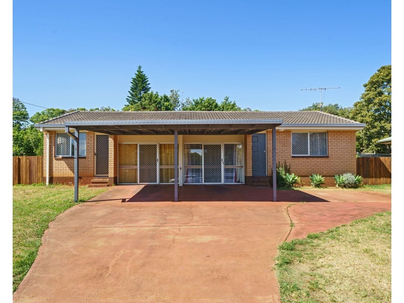 28 Boyes Street, Harristown QLD 4350