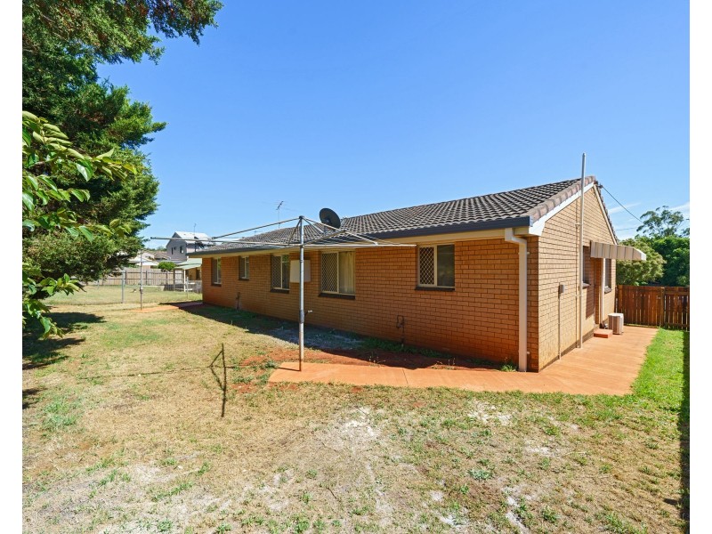 28 Boyes Street, Harristown QLD 4350