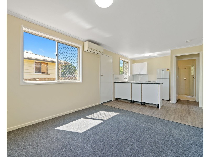 28 Boyes Street, Harristown QLD 4350