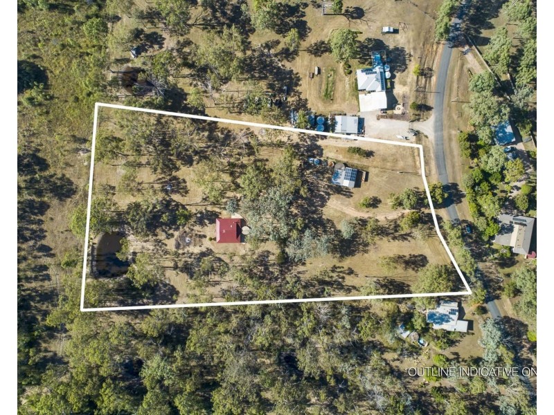 196 Koreelah Street, Upper Lockyer QLD 4352